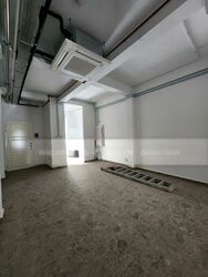 Rowell Road (D8), Retail #592350811